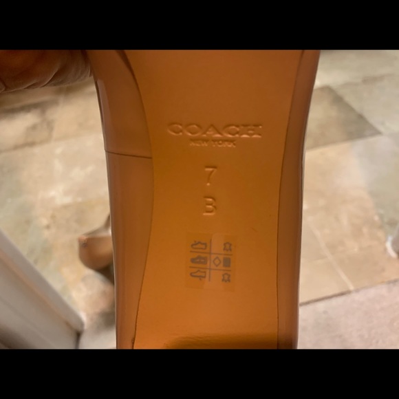 Coach size 7 heels - Picture 2 of 3